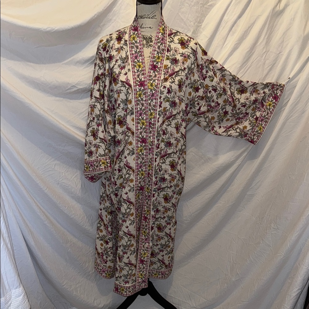 Floral Printed Kimono Dress in Ivory and Pink